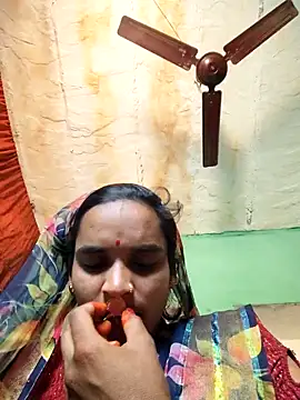 Snapshot of BIG_CHAHAT chatting on 02/28/26, 07:30 BIG CHAHAT online show from 02/28/26, 07:30