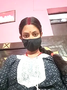 BIG QWEEN NO1 online show from 04/08/26, 07:54