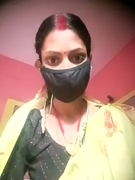 Snapshot of BIG_QWEEN_NO1 chatting on 02/08/26, 05:49 BIG QWEEN NO1 online show from 02/08/26, 05:49