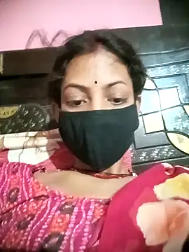 BIG QWEEN NO1 online show from 04/21/26, 10:11