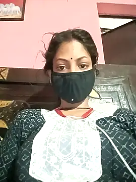 BIG QWEEN NO1 online show from 04/15/26, 11:27