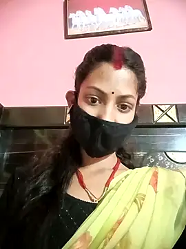 Snapshot of BIG_QWEEN_NO1 chatting on 02/22/26, 05:43 BIG QWEEN NO1 online show from 02/22/26, 05:43