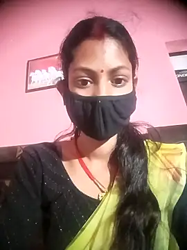 Snapshot of BIG_QWEEN_NO1 chatting on 02/14/26, 06:24 BIG QWEEN NO1 online show from 02/14/26, 06:24