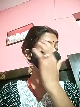 BIG QWEEN NO1 online show from 03/20/26, 12:11