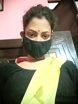 BIG QWEEN NO1 online show from 04/25/26, 12:19