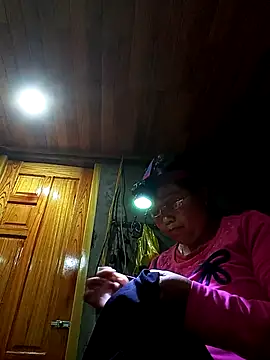 Snapshot of sigmasia chatting on 02/27/26, 01:28 sigmasia online show from 02/27/26, 01:28