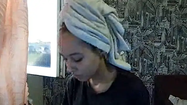 AnnettaBelsito online show from 06/01/26, 03:33