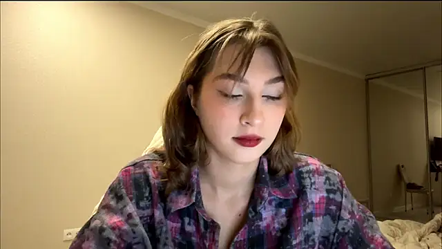 ElliKrovel online show from 02/19/26, 03:09