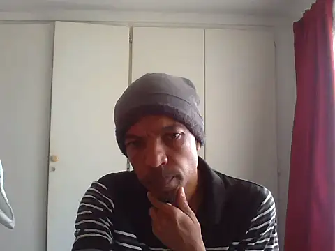 lavelle26 online show from 04/12/26, 01:14