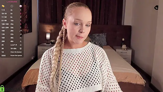 Jenifer lo online show from 03/13/26, 09:36