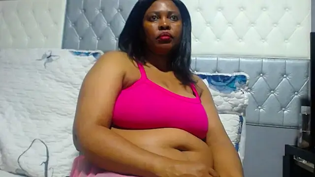 SEXYBUSTYEBONYXX online show from 05/23/26, 01:59