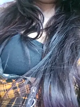 Snapshot of Moody-girl1 chatting on 02/28/26, 10:42 Moody-girl1 online show from 02/28/26, 10:42