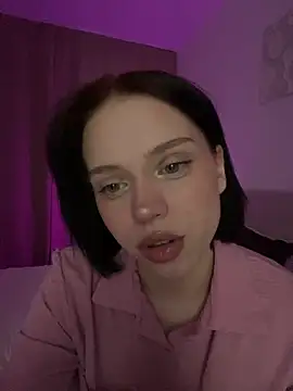  luna fox  online show from 02/12/26, 03:34