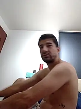 Camilo696903 online show from 06/07/26, 07:52
