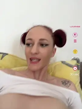 Snapshot of Roxyfoxyyy chatting on 07/03/26, 07:37 Roxyfoxyyy online show from 07/03/26, 07:37