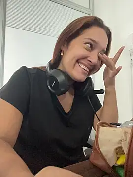 Emily Harpeer online show from 04/08/26, 11:33