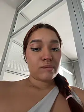 Emily Harpeer online show from 02/09/26, 11:30