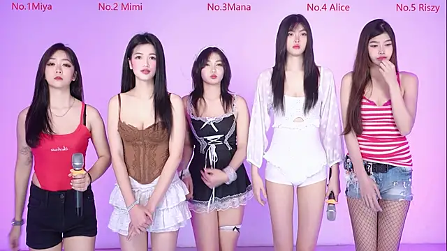 Velvet-girl online show from 02/11/26, 10:04