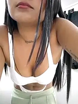 Zoe Renata online show from 03/12/26, 08:46