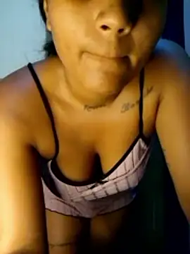 Snapshot of Zoe_Renata chatting on 06/12/26, 09:29 Zoe Renata online show from 06/12/26, 09:29