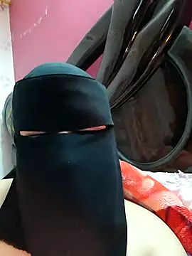 Snapshot of Warda_Egy chatting on 02/23/26, 11:16 Warda Egy online show from 02/23/26, 11:16