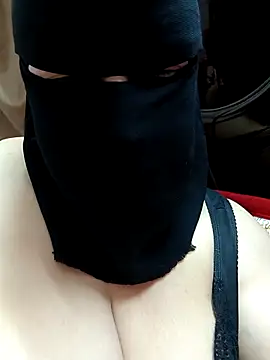 Warda Egy online show from 04/04/26, 08:37