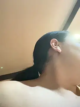 Amber Sinn online show from 03/11/26, 07:41