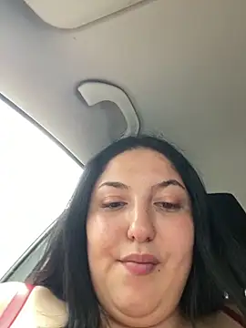 Snapshot of Amber_Sinn chatting on 07/01/26, 11:43 Amber Sinn online show from 07/01/26, 11:43