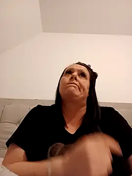 louisa36 online show from 03/25/26, 10:08