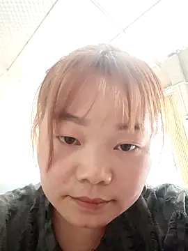 Snapshot of Miesi-c2clove chatting on 02/27/26, 07:41 Miesi-c2clove online show from 02/27/26, 07:41