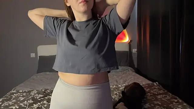 Snapshot of Reyleys chatting on 02/16/26, 09:08 Reyleys online show from 02/16/26, 09:08