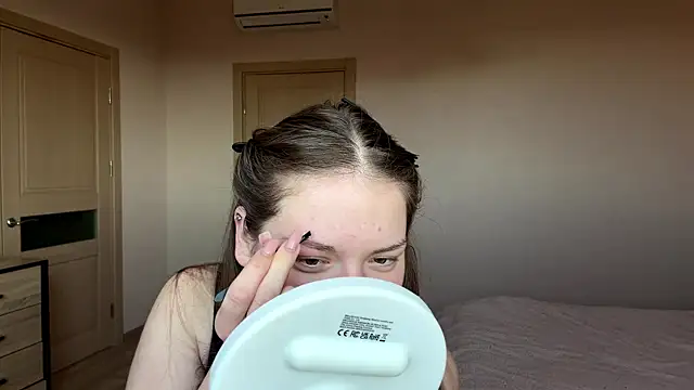 Milayouknow online show from 04/05/26, 02:13