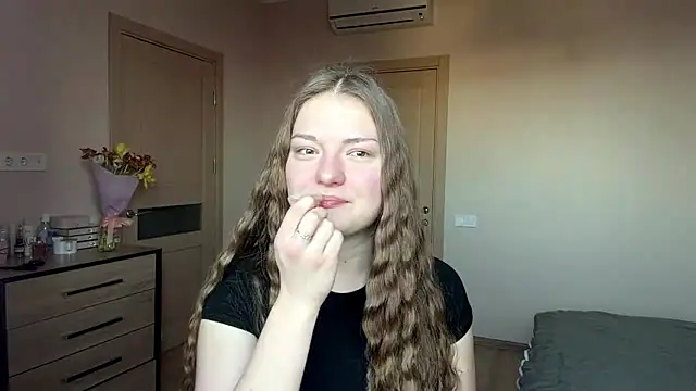 Milayouknow online show from 03/17/26, 05:10