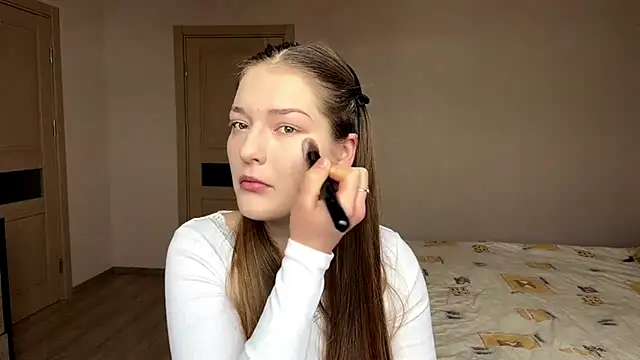 Snapshot of Milayouknow chatting on 02/13/26, 08:03 Milayouknow online show from 02/13/26, 08:03