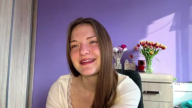 Milayouknow online show from 03/10/26, 07:23