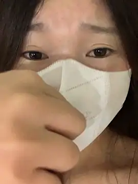 Snapshot of Rin-yiyi chatting on 02/25/26, 04:01 Rin-yiyi online show from 02/25/26, 04:01