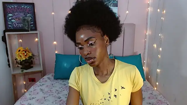 charlothcameronrs707 online show from 03/24/26, 12:38