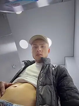 Eros lee online show from 02/21/26, 12:01