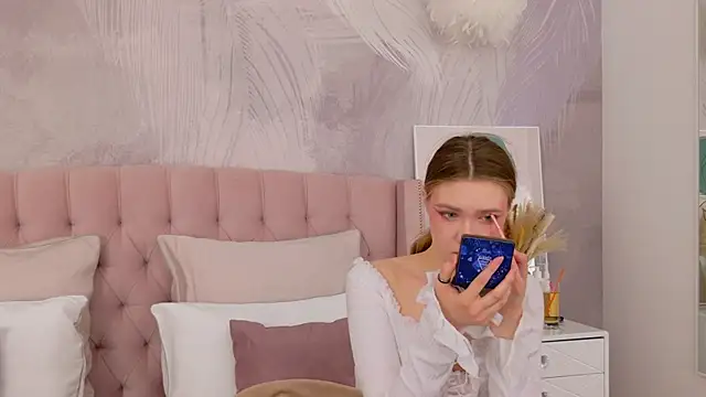 StacyHicks online show from 04/06/26, 03:13