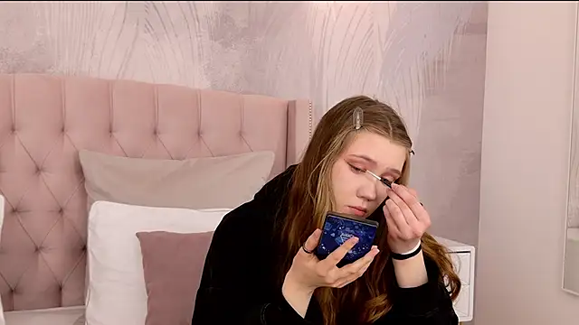 StacyHicks online show from 03/08/26, 03:04