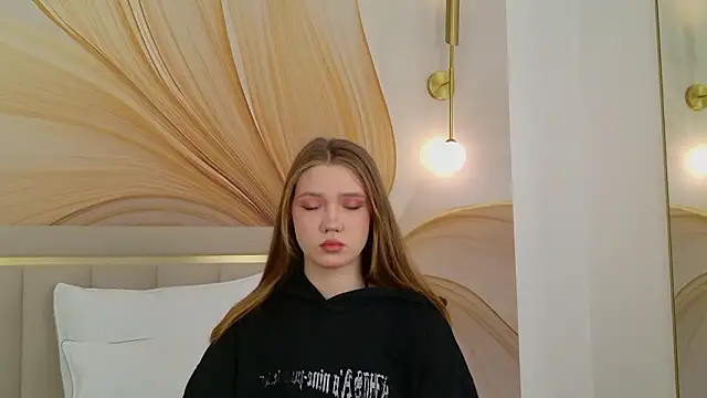 Snapshot of StacyHicks chatting on 02/23/26, 03:12 StacyHicks online show from 02/23/26, 03:12