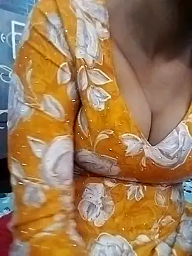 Radhika-sexy online show from 03/07/26, 03:57