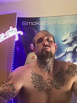 Smokebluntafterblunt online show from 04/14/26, 02:16