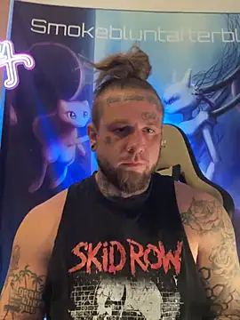 Smokebluntafterblunt online show from 03/13/26, 02:49