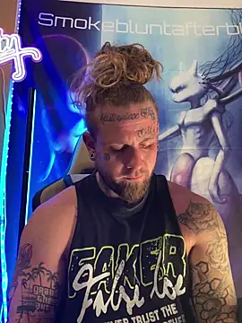 Smokebluntafterblunt online show from 03/08/26, 03:32