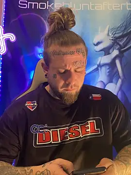 Snapshot of Smokebluntafterblunt chatting on 02/20/26, 03:25 Smokebluntafterblunt online show from 02/20/26, 03:25