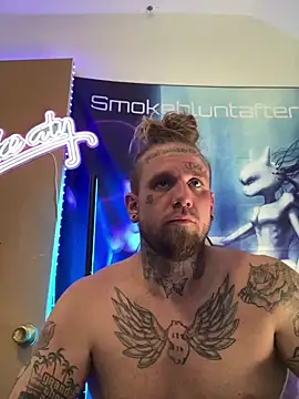 Smokebluntafterblunt online show from 03/04/26, 04:37