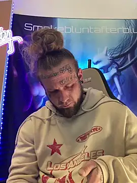 Smokebluntafterblunt online show from 03/20/26, 04:19