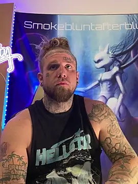 Snapshot of Smokebluntafterblunt chatting on 03/01/26, 12:10 Smokebluntafterblunt online show from 03/01/26, 12:10