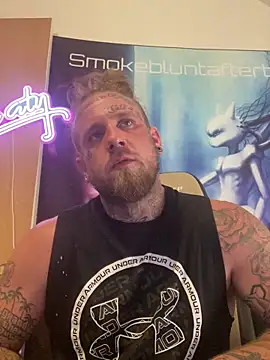 Snapshot of Smokebluntafterblunt chatting on 06/11/26, 12:54 Smokebluntafterblunt online show from 06/11/26, 12:54